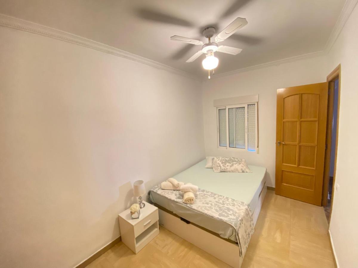 Apartament Almudafer *